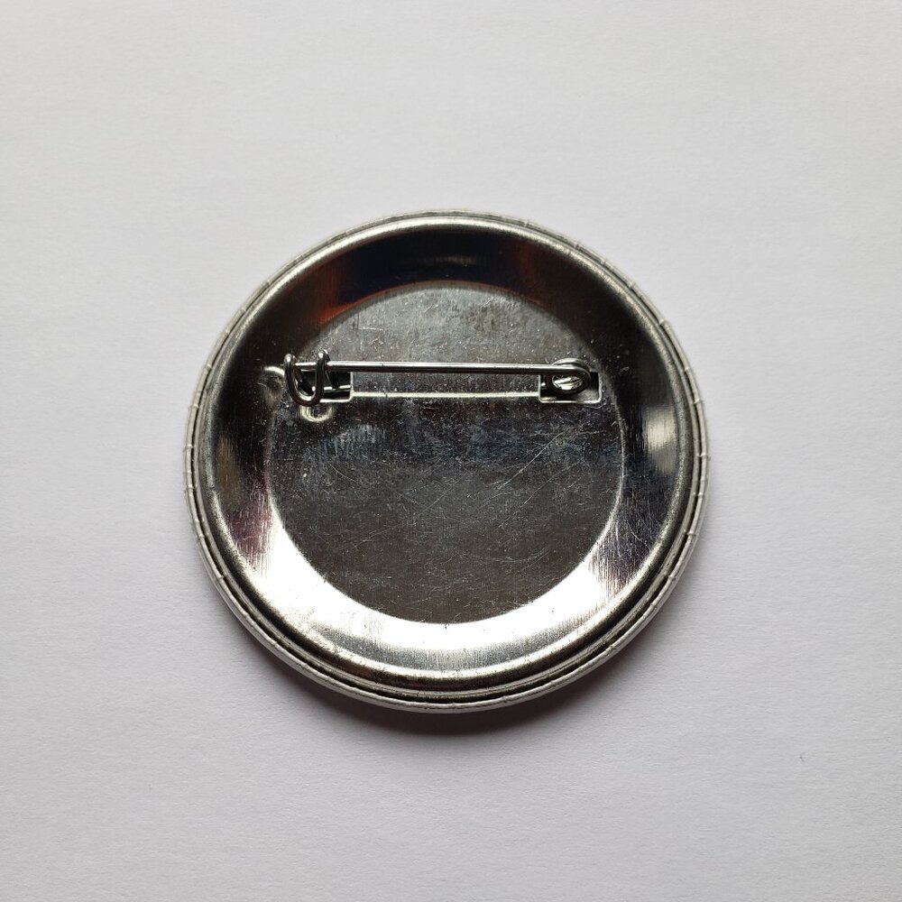 Kitchener Waterloo Octoberfest 1981 Pinback Pin Button - Picture 2 of 2
